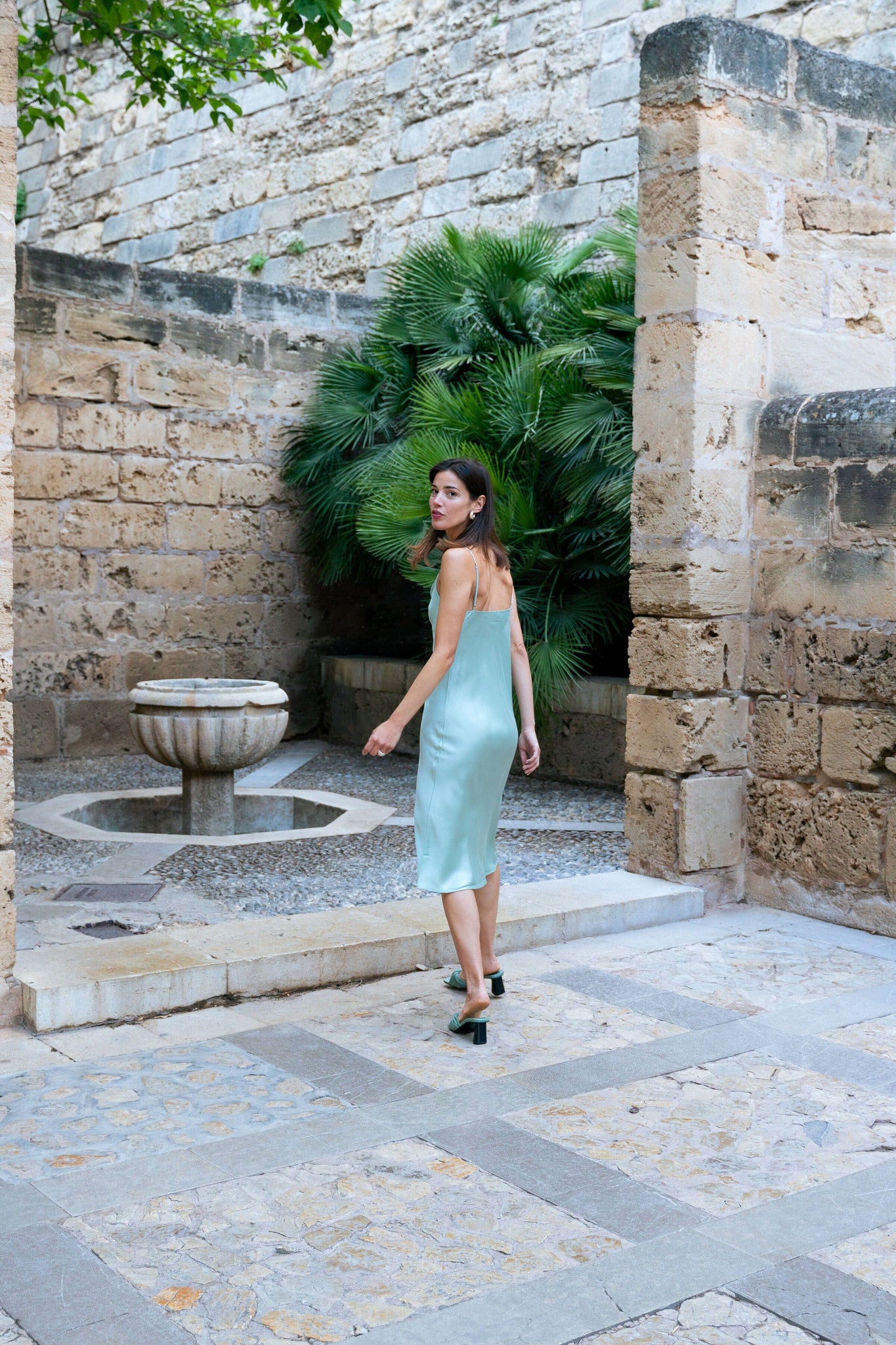 Silhouette Silk Cowl Slip Dress - Sea Green – Anaphe
